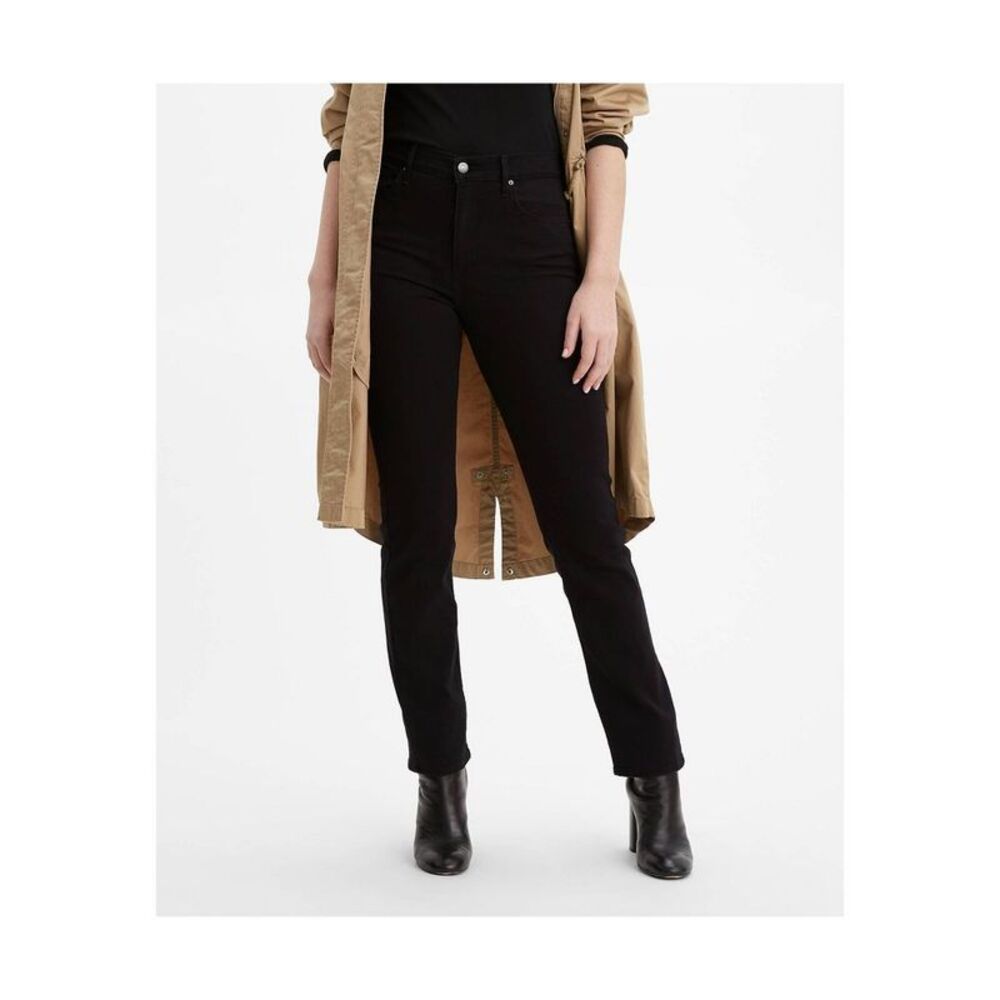 Levi's Women's 724 High-Rise Straight Jeans - Soft Black 26